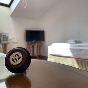 Camera doppia economy su attico